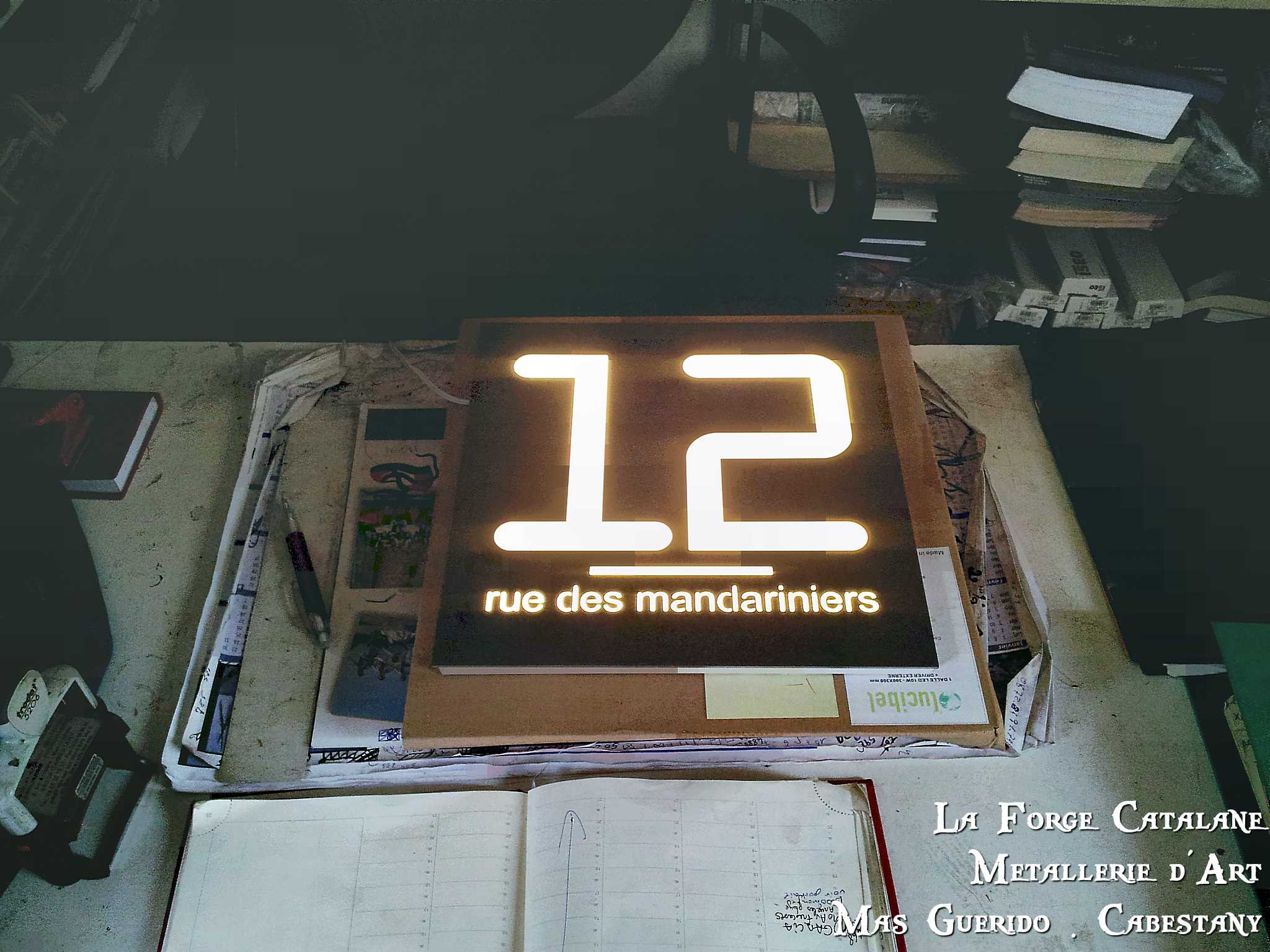 Decoupe laser numero maison 12 forge catalane.jpg